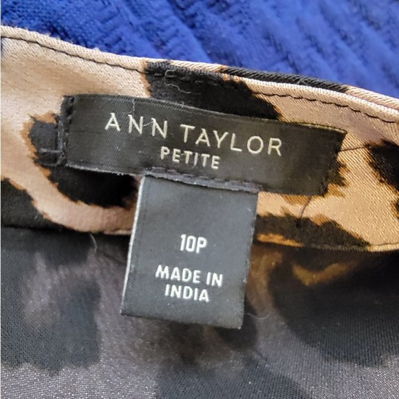 Ann Taylor Leopard Dress - Picture 3 of 4